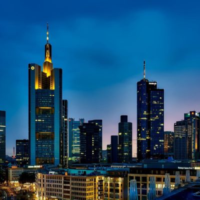 Bild von Frankfurter Skyline bei schönem Sonnenuntergang