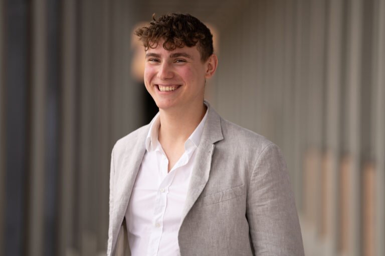 Callboy Steve aus Karlsruhe von Callboyz.net Callboy Steve aus Karlsruhe von Callboyz.net